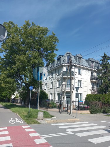widok z ul. Chrościckiego